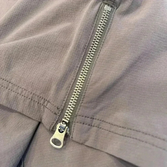 Athleta Skort Athletic Womens Taupe Build In Shorts Side Zip Pockets Size 6 - Picture 3 of 10